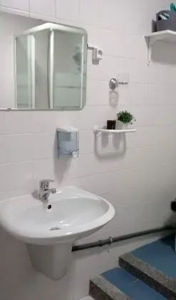 Üç Kişilik Oda