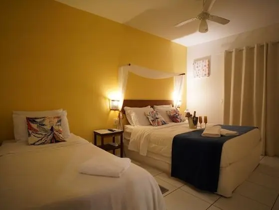 Quarto triplo com sacada - 03