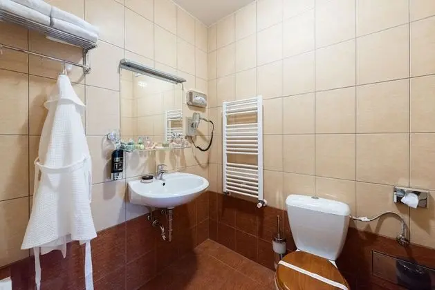Deluxe Üç Kişilik Oda, 3 Tek Kişilik Yatak