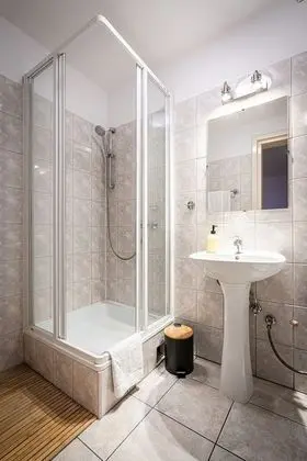 Dört Kişilik Oda (#5)