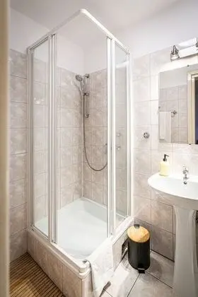 Dört Kişilik Oda (#5)