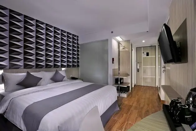 Standard Tek Büyük Yataklı Oda