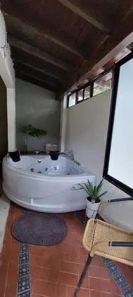 Özel Spa Küveti