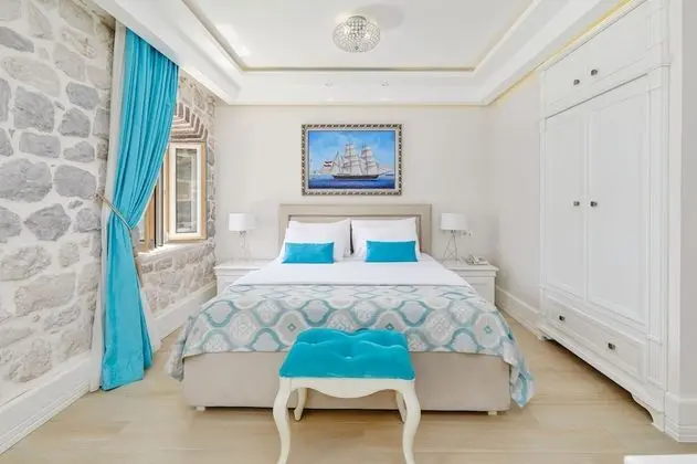 Superior Tek Büyük Yataklı Oda, Deniz Manzaralı