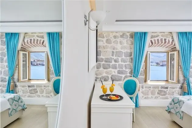 Superior Tek Büyük Yataklı Oda, Deniz Manzaralı