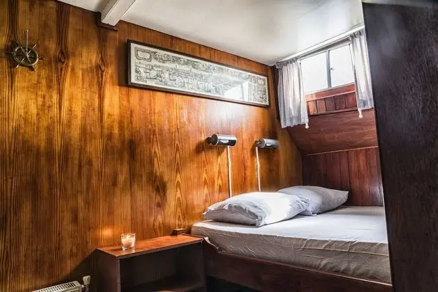 Economy Tek Büyük Yataklı Oda