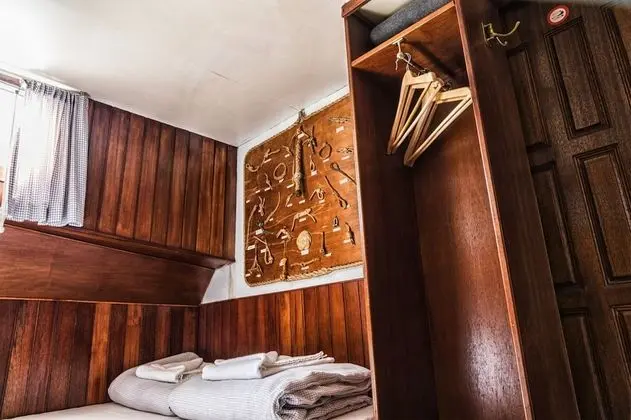 Economy Tek Büyük Yataklı Oda