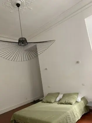 Tek Büyük Yataklı Oda (Grande chambre design)