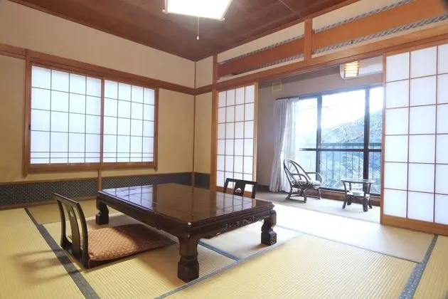 Traditional Oda (Standard Japanese Style)