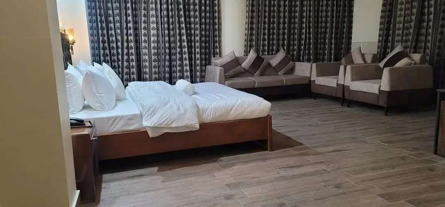 Deluxe Tek Büyük Yataklı Oda