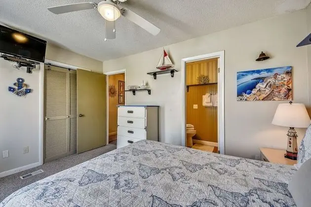Townhome (BA4111-12)