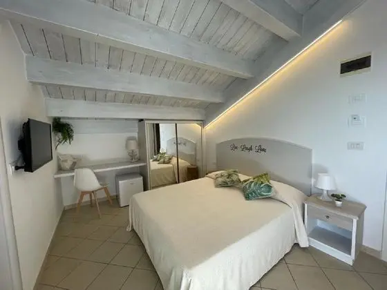 Comfort Tek Büyük Yataklı Oda, Balkon (beach access included)