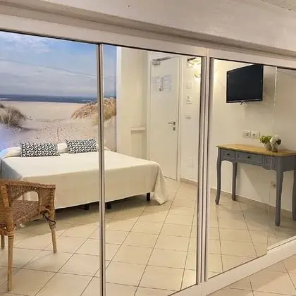 Comfort Tek Büyük Yataklı Oda, Balkon (beach access included)
