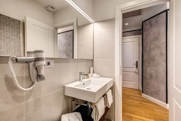 Deluxe Tek Büyük Yataklı Oda, Teras