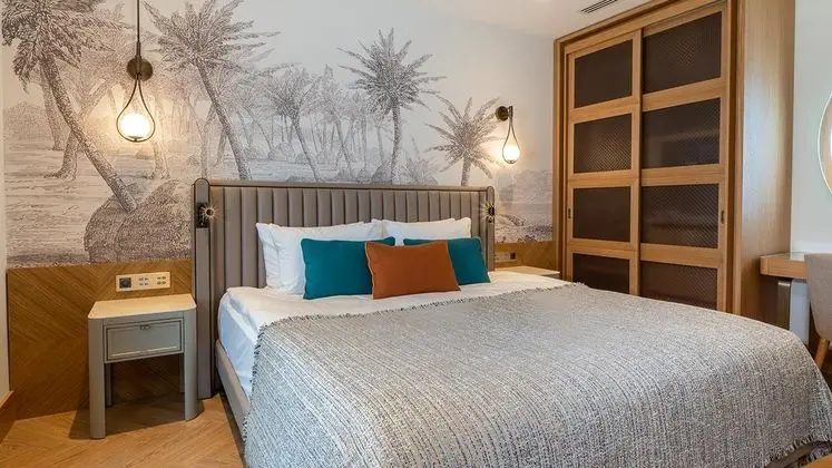https://images.etstur.com/files/images/hotelImages/TR/214153/l/Liberty-Fabay-Oda-350738.jpg