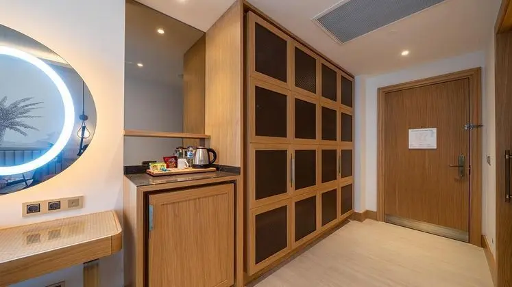 https://images.etstur.com/files/images/hotelImages/TR/214153/l/Liberty-Fabay-Oda-350763.jpg