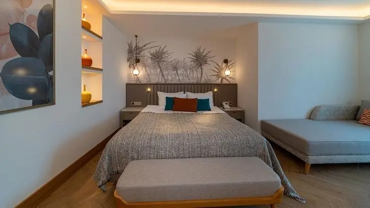 https://images.etstur.com/files/images/hotelImages/TR/214153/l/Liberty-Fabay-Oda-350800.jpg