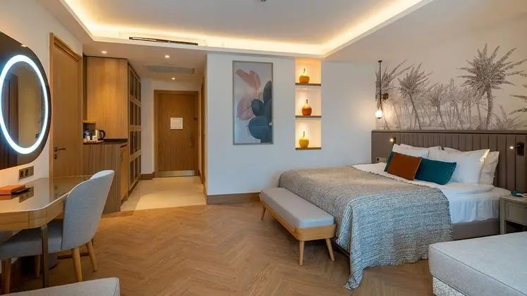 https://images.etstur.com/files/images/hotelImages/TR/214153/l/Liberty-Fabay-Oda-350801.jpg