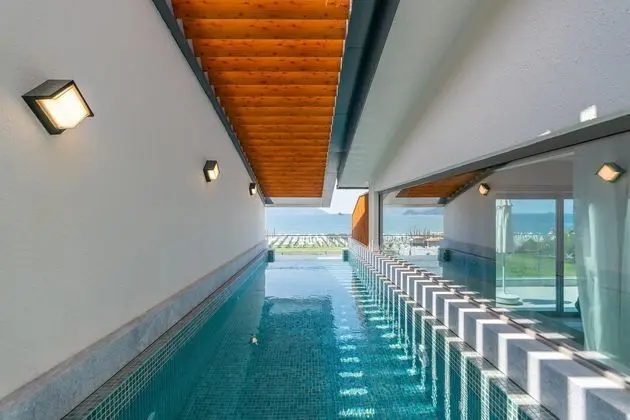 https://images.etstur.com/files/images/hotelImages/TR/214153/l/Liberty-Fabay-Oda-382845.jpg