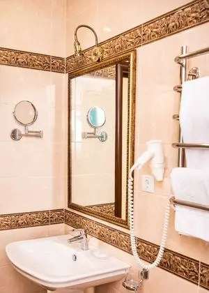 Comfort Tek Büyük veya İki Ayrı Yataklı Oda