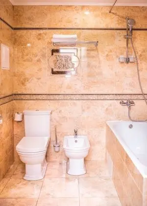 Comfort Tek Büyük veya İki Ayrı Yataklı Oda