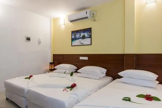 Deluxe family room