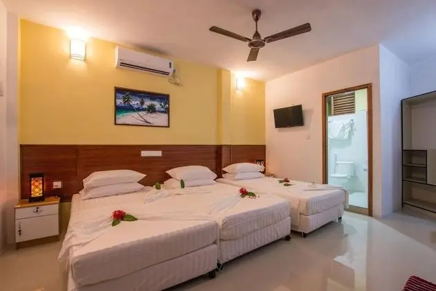 Deluxe family room
