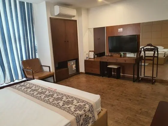 Luxury Tek Büyük Yataklı Oda