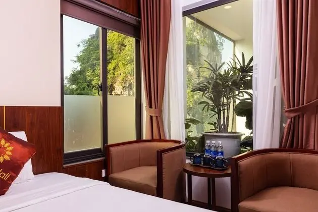 Deluxe Üç Kişilik Oda