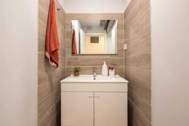 Ortak Ranzalı Oda, Karma Ranzalı Oda, Ortak Banyo, Şehir Manzaralı (1 bed in 8 Bed Dorm)