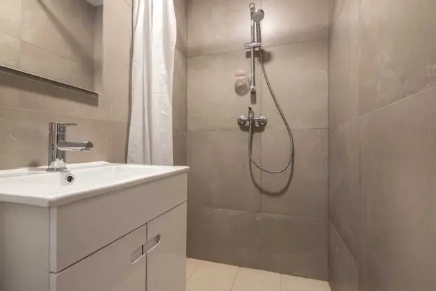 Ortak Ranzalı Oda, Sadece kadınlar için, Özel Banyo, Şehir Manzaralı (1 bed in 4 Bed Dorm)