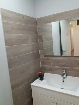Ortak Ranzalı Oda, Sadece kadınlar için, Özel Banyo, Şehir Manzaralı (1 bed in 4 Bed Dorm)
