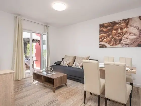 Apart Daire, Dağ Manzaralı (Gold)