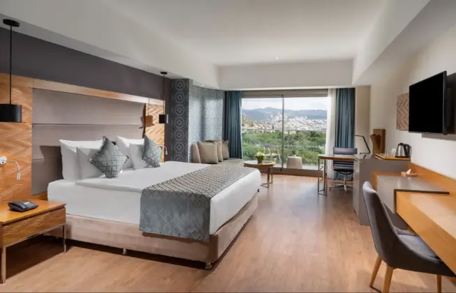 Süperior Kısmi Deniz Manzaralı