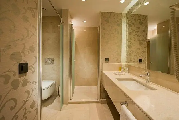 Deluxe Bahçe Manzaralı Oda