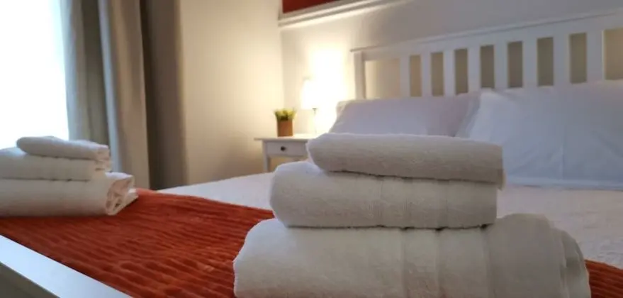 Comfort Oda, 1 Büyük (Queen) Boy Yatak, Şehir Manzaralı (Pretoria)