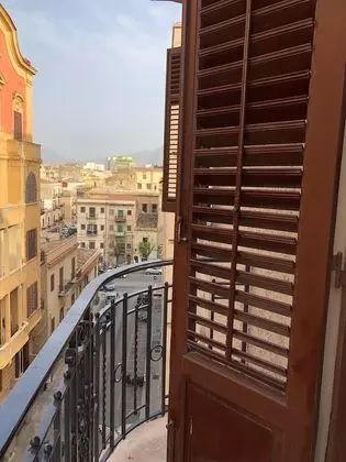 Deluxe Oda, 1 Büyük (Queen) Boy Yatak ve Çekyat, Şehir Manzaralı (La Cattedrale)