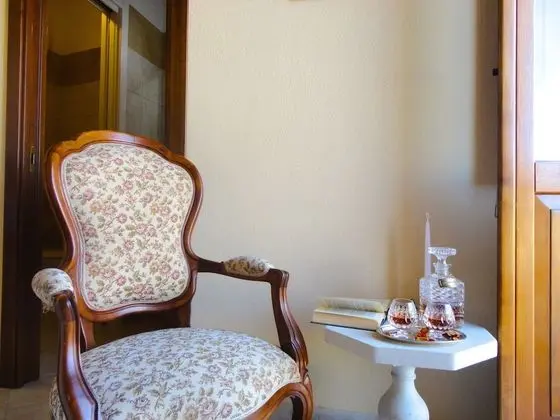 Tek Büyük veya İki Ayrı Yataklı Oda, Balkon