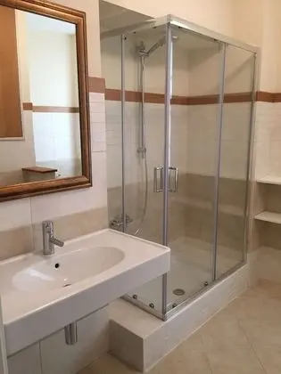 Deluxe Oda, 1 Yatak Odası