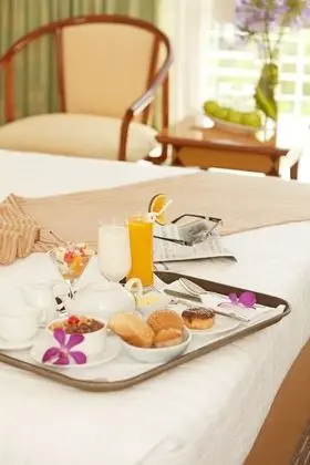 Deluxe Tek Büyük veya İki Ayrı Yataklı Oda (Executive)