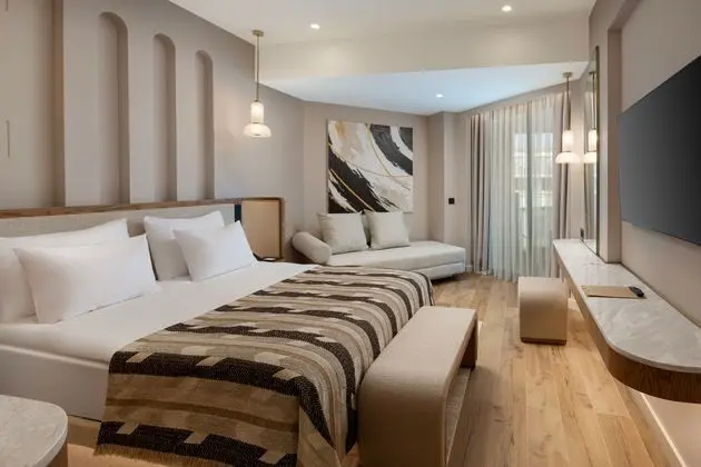 https://images.etstur.com/imgproxy/resize/2560x1440/files/images/hotelImages/etsrooms/512347/Liberty_Signa_20241118115533_2.jpg