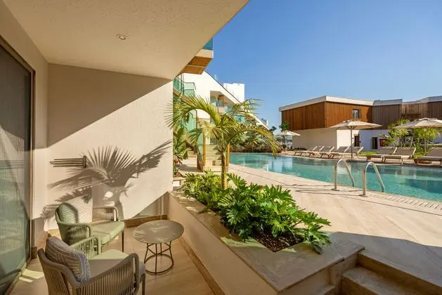 https://images.etstur.com/imgproxy/resize/2560x1440/files/images/hotelImages/etsrooms/512347/Liberty_Signa_20241118135126_1.jpg