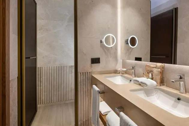 https://images.etstur.com/imgproxy/resize/2560x1440/files/images/hotelImages/etsrooms/512347/Liberty_Signa_20250604091638_4.jpg