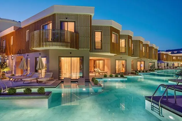 https://images.etstur.com/imgproxy/resize/2560x1440/files/images/hotelImages/etsrooms/512347/Liberty_Signa_20250604093424_4.jpg