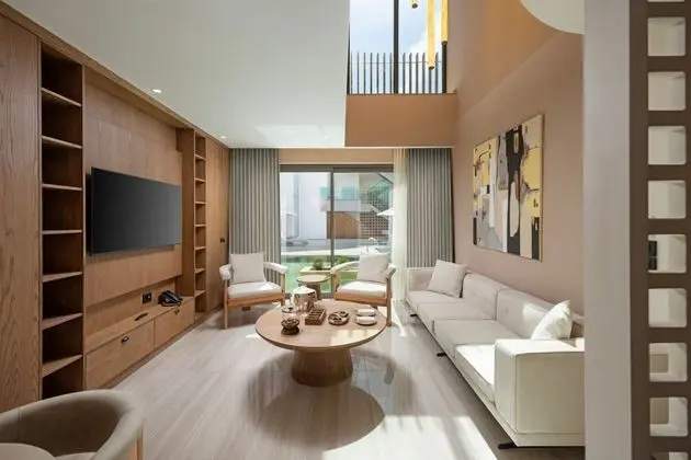 Premium Göl Evi