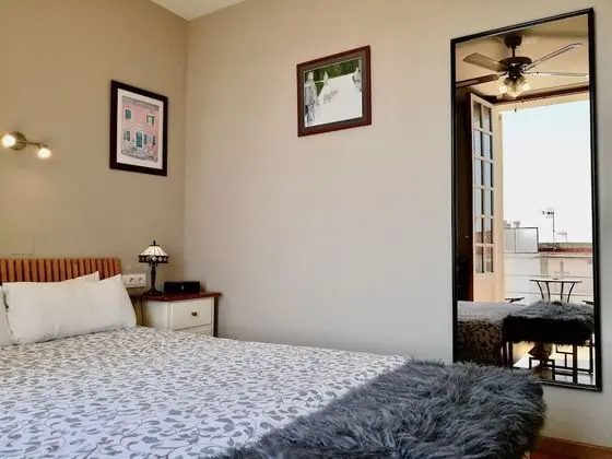 Comfort Tek Büyük veya İki Ayrı Yataklı Oda, Balkon, Bahçe Manzaralı