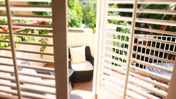 Premium Tek Büyük Yataklı Oda, Teras, Bahçe Manzaralı