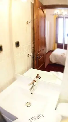 Premium Tek Büyük Yataklı Oda, Teras, Bahçe Manzaralı