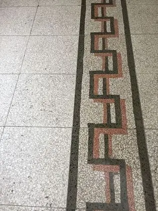 Classic Üç Kişilik Oda, Ortak Banyo