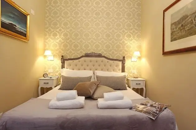 Superior Tek Büyük Yataklı Oda